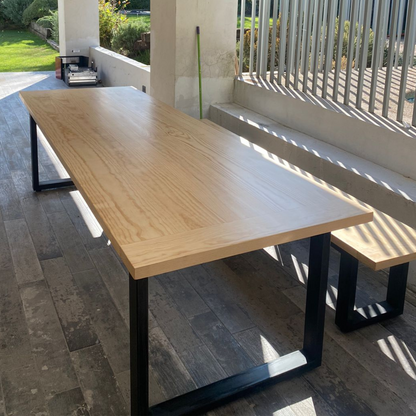 MESA DE COMEDOR MADERA Y FIERRO U TERRAZA