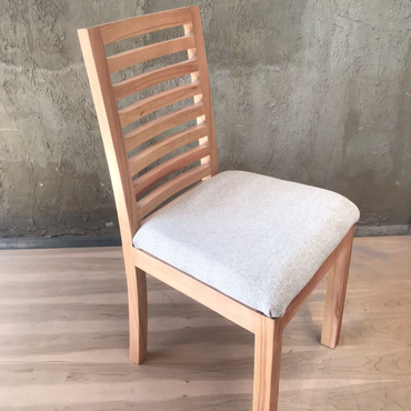 SILLA EN MADERA ANTONIA